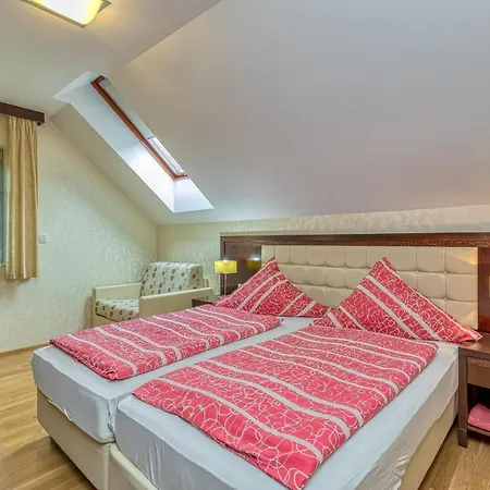 Apartmán Pool Silva Marija *