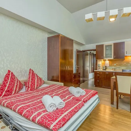 Pool Silva Marija Apartment Pišece
